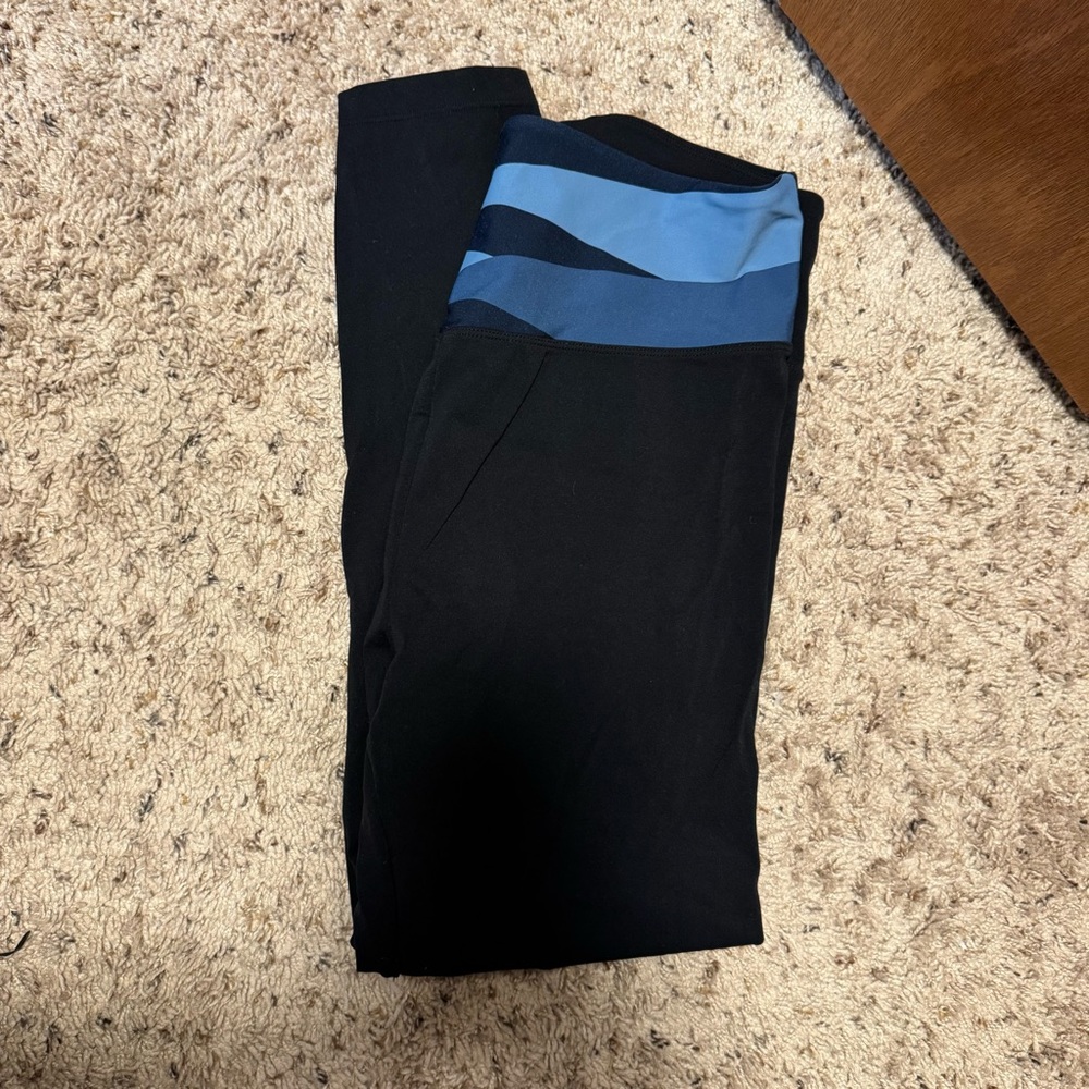 Zyia Leggings
